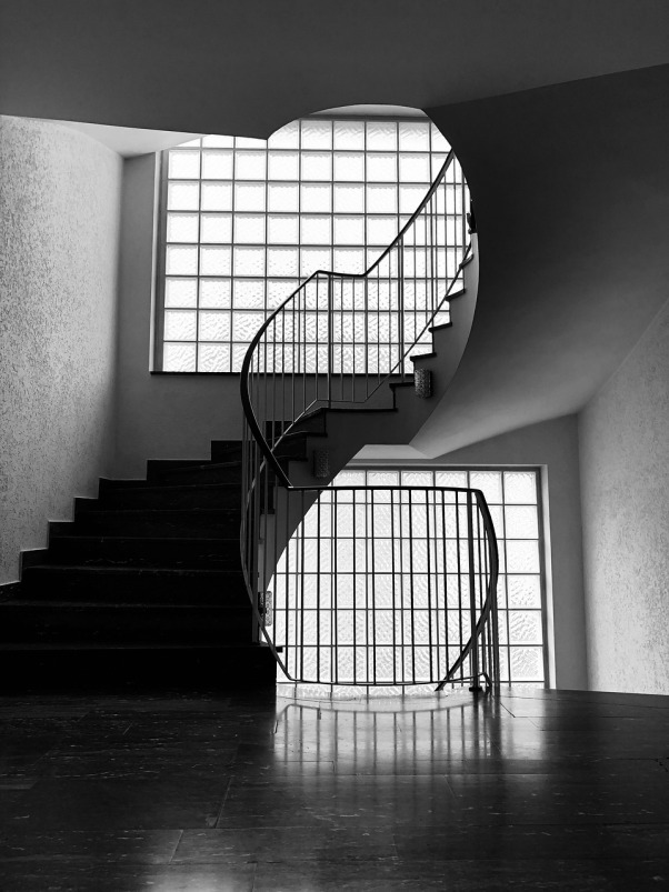 stairs-4269550_1280